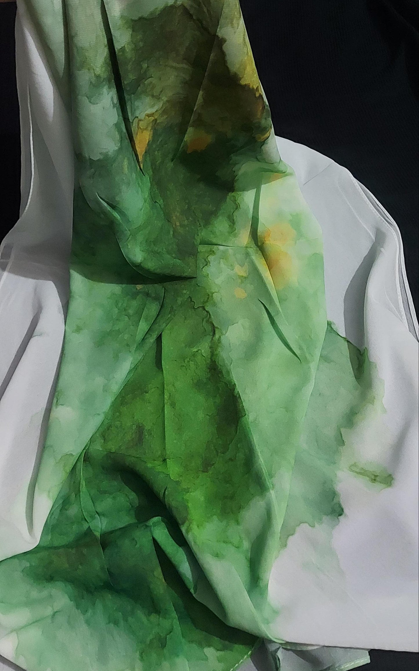 3D georgette-Fluid green