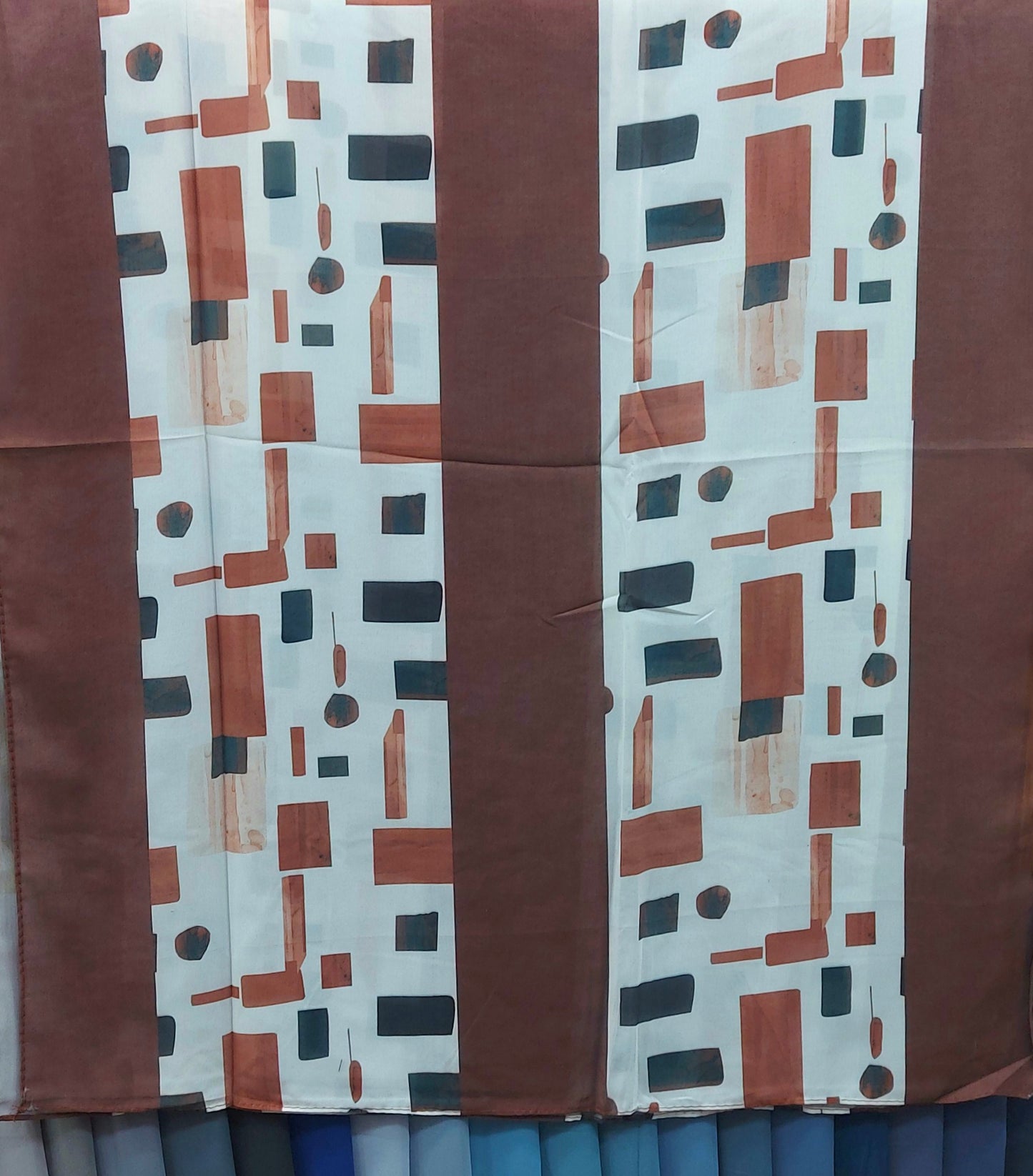 3D georgette-Boxed chestnut