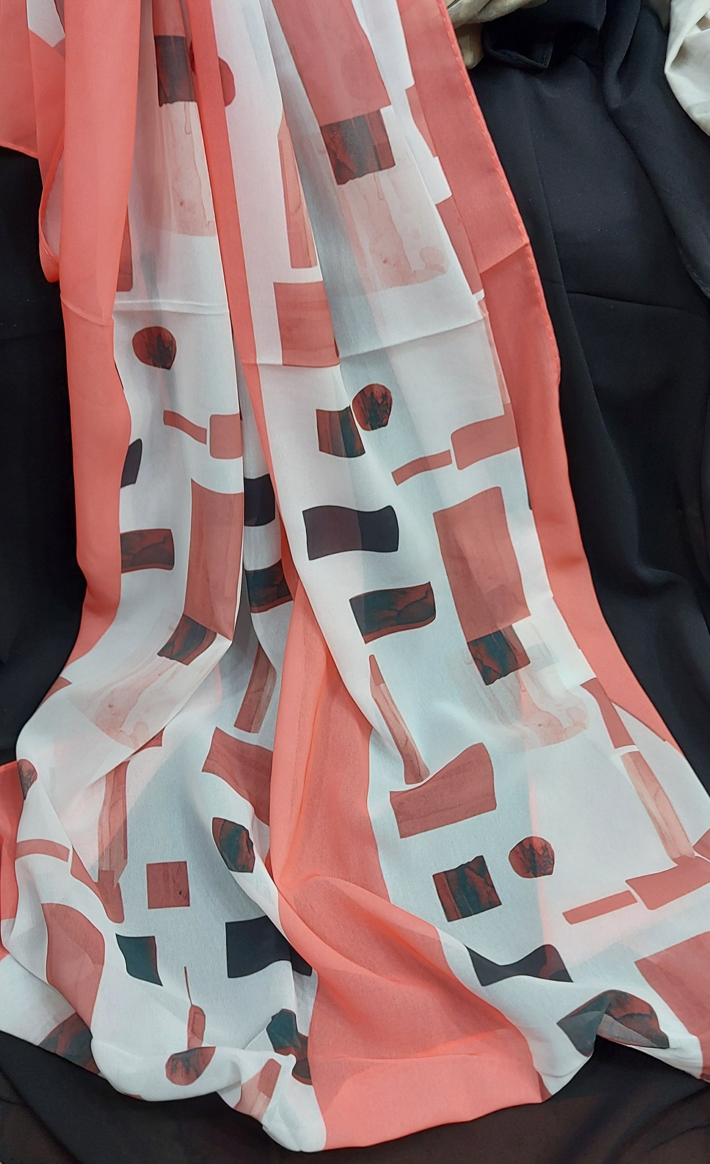 3D georgette-Boxed Peach