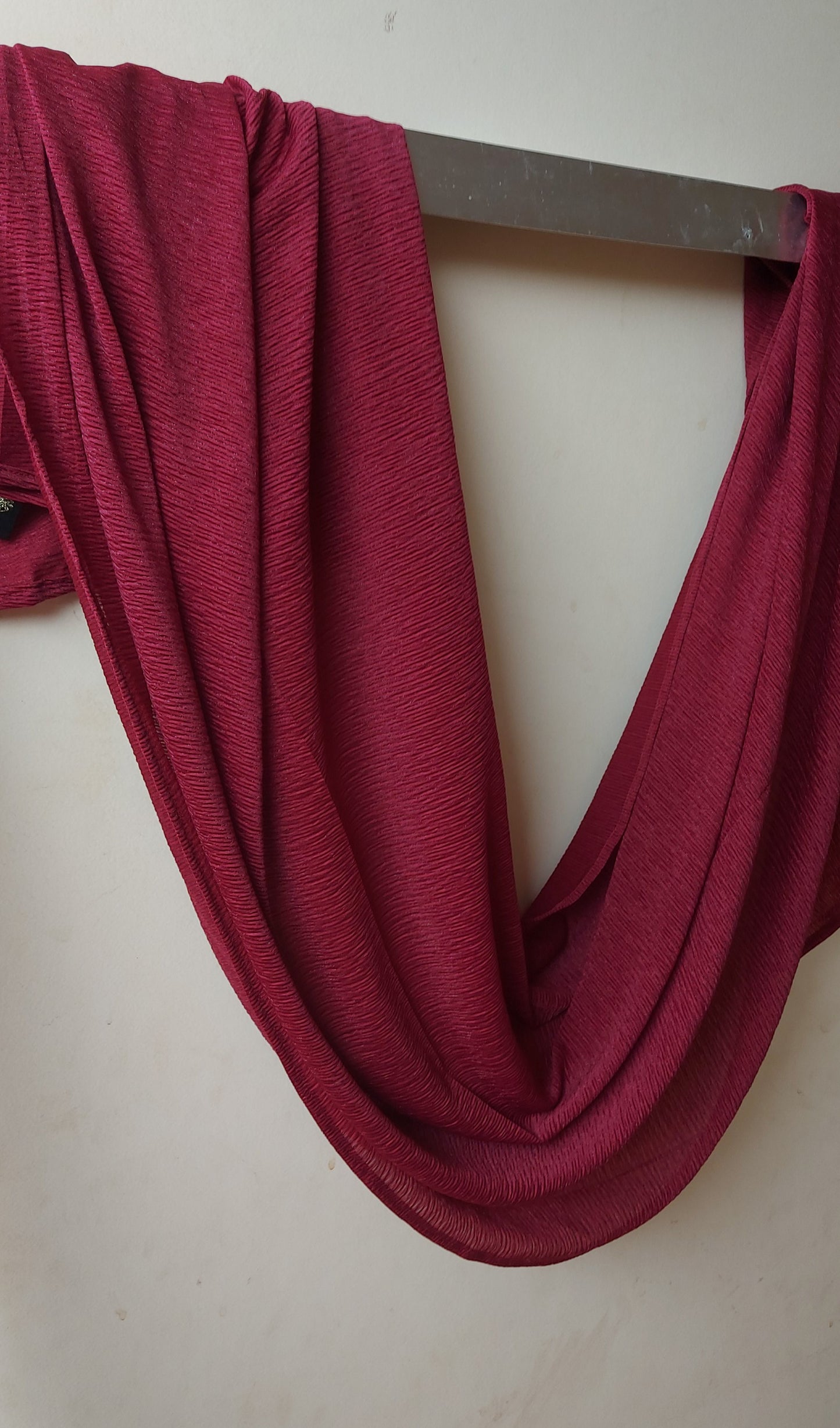 Pleated jersey hijab-Maroon